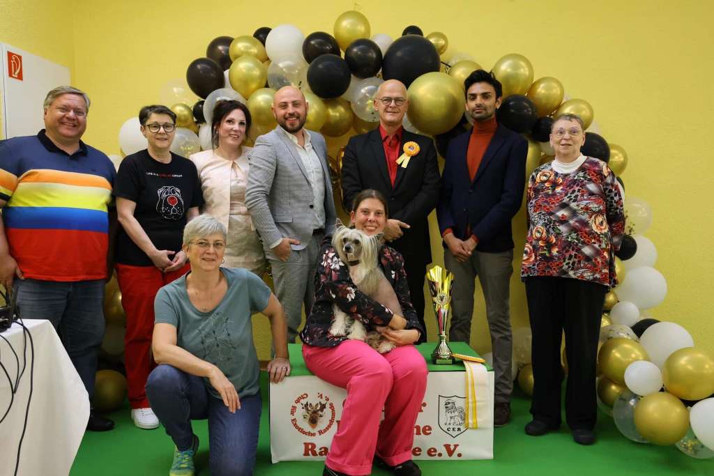 Yaquinas Fleur la Petite